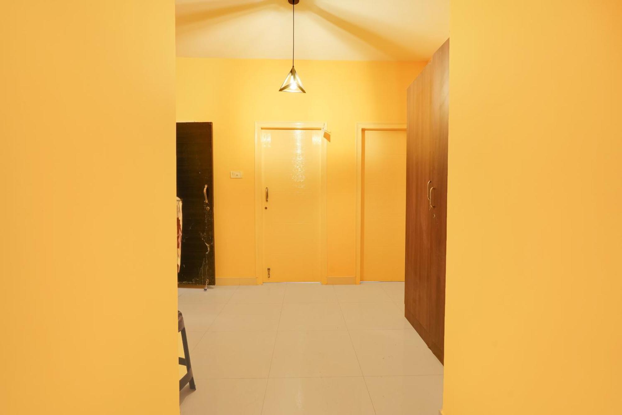 Collection O Veritas Grand Bangalore Exterior photo